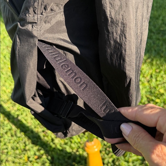 lululemon athletica Black Hooded Jacket - Picture 7 of 7